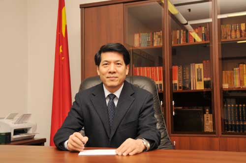 中国驻俄罗斯大使就中俄建交65周年撰文