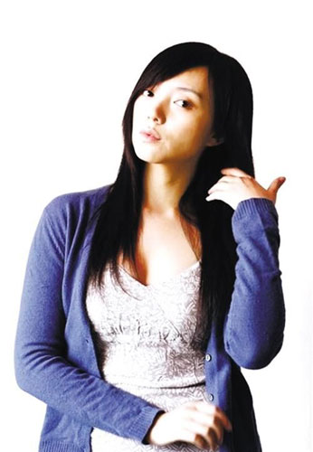 孙红雷巴黎购豪宅 未婚妻系女高音竟然那么漂亮