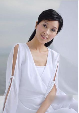 剩女何时有春天？盘点奔四还“剩着”的女明星