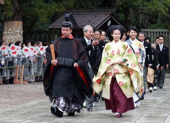 日本皇室大手笔 天皇侄孙女出嫁政府出600万元礼金